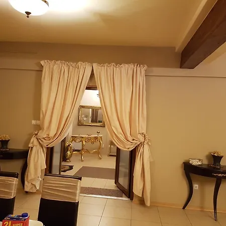 Golden Moments 招待所 蒂米什瓦拉