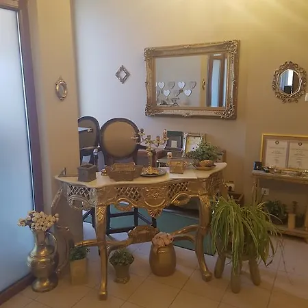 Golden Moments 招待所