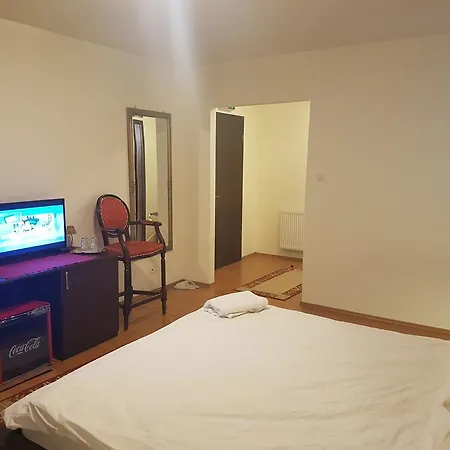 بيت ضيافة Golden Moments تيميشورا