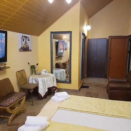 Golden Moments تيميشورا